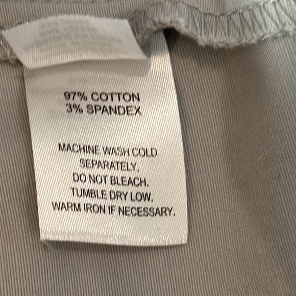 Light Gray Crosby Pull On Crop pant, size 6 - Picture 5 of 7